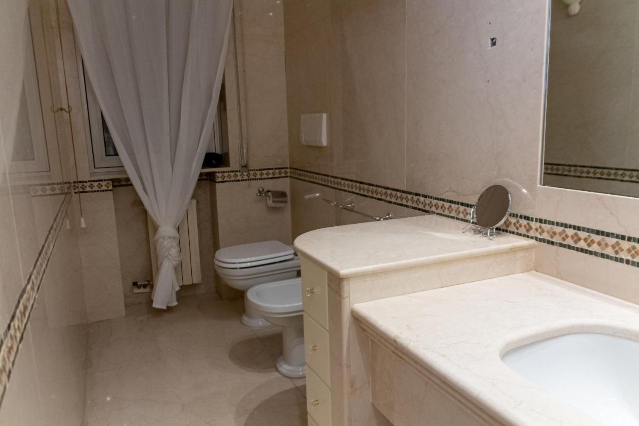 Interno 9 Hotel Bari Exterior photo